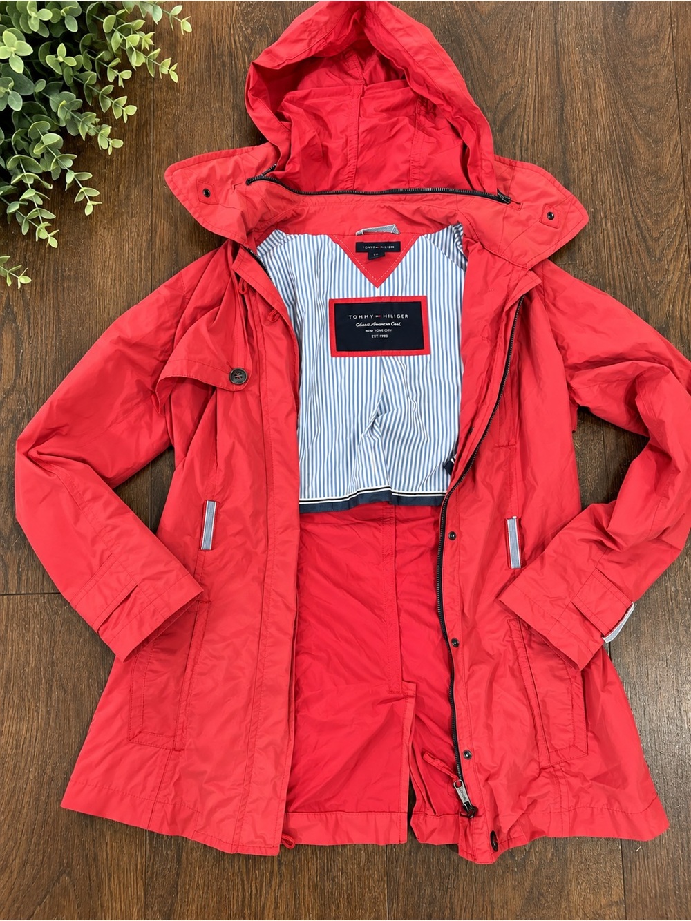 Tommy Hilfiger Muted Red Utility Jacket Packable Hood Striped Lining Size L